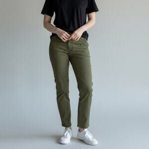 GAP Downtown Khaki Pants NWT Women's Sz 6T Army Jacket Green Straight Utility